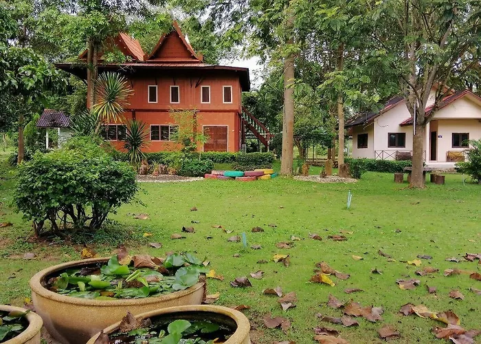 โรงแรม Banrainaifun Ratchaburi