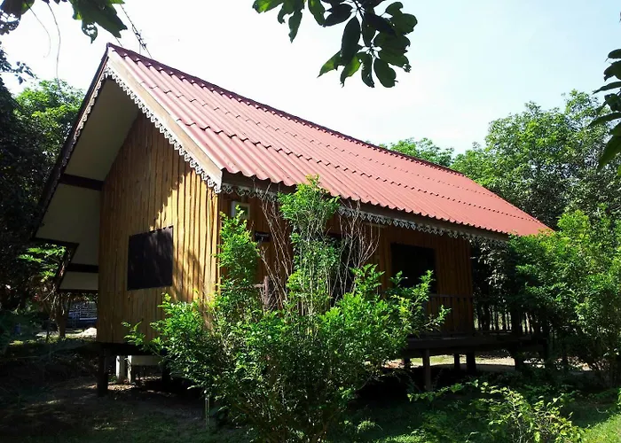 โรงแรม Banrainaifun Ratchaburi