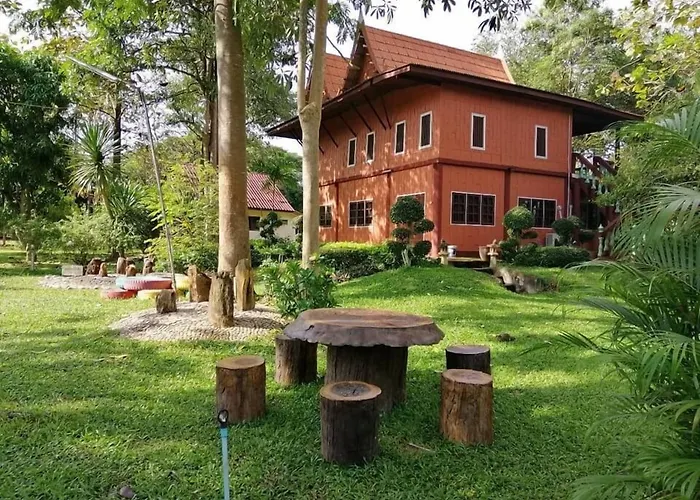 โรงแรม Banrainaifun Ratchaburi