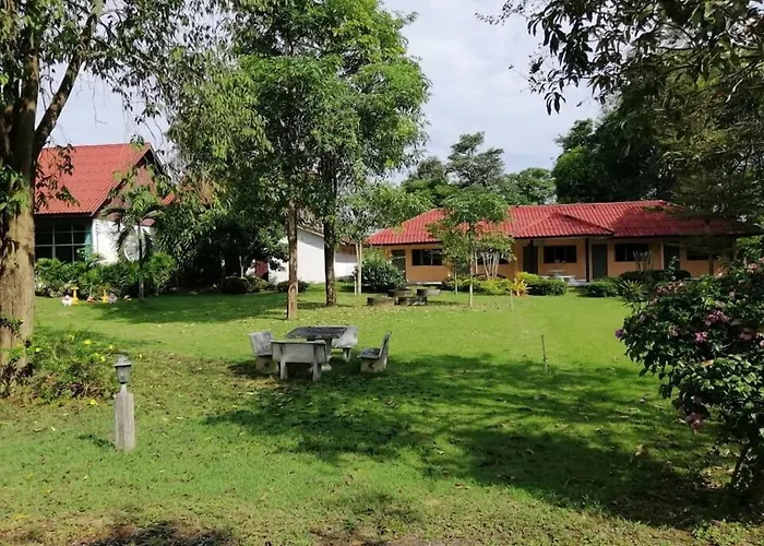 Banrainaifun Ratchaburi